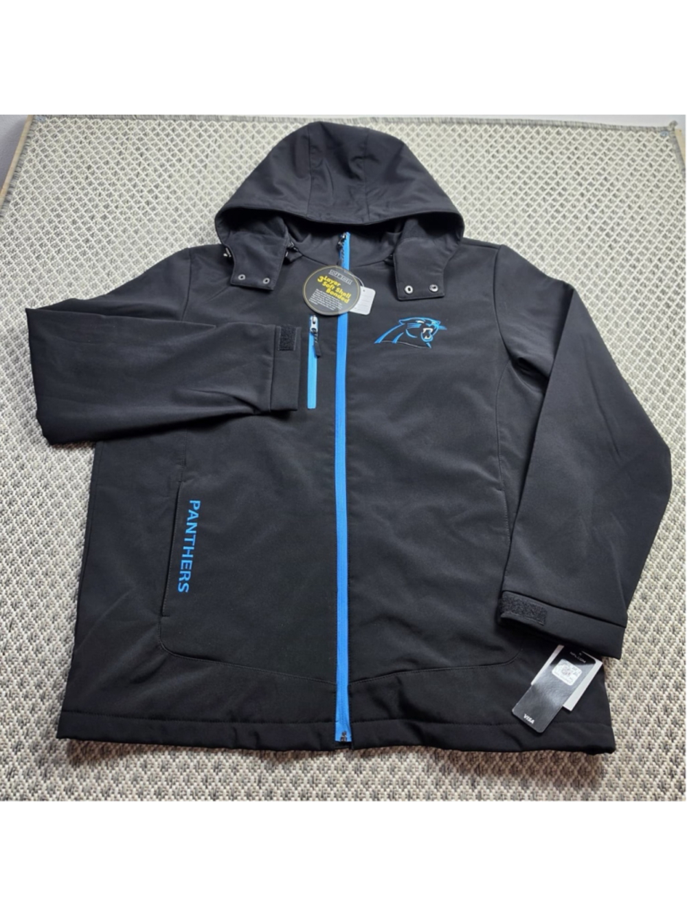 Carolina Panthers Mens XL NFL 3 Layer Soft Shell Hooded Jacket NWT Black
